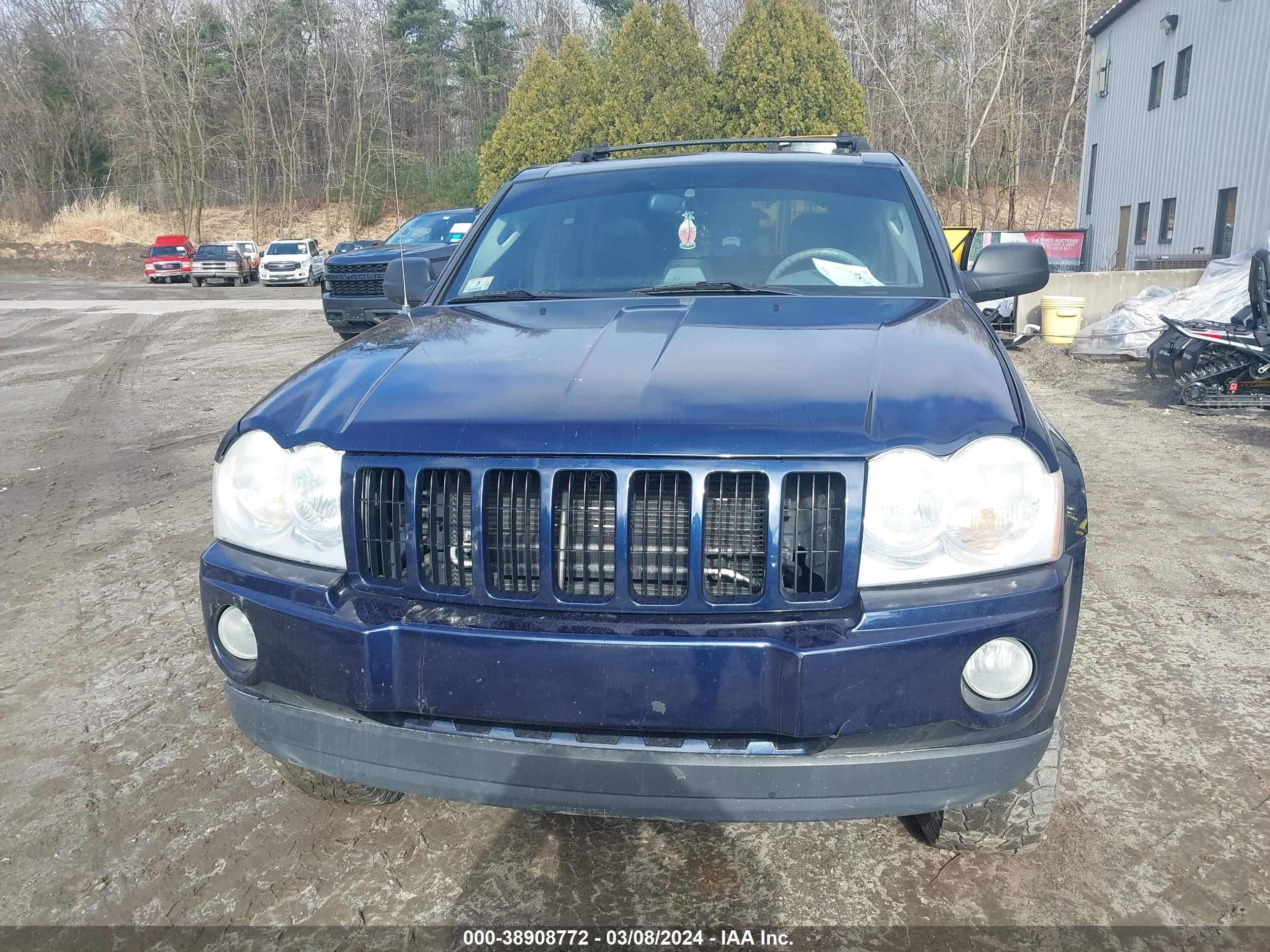 Photo 11 VIN: 1J8HR48N35C717054 - JEEP GRAND CHEROKEE 