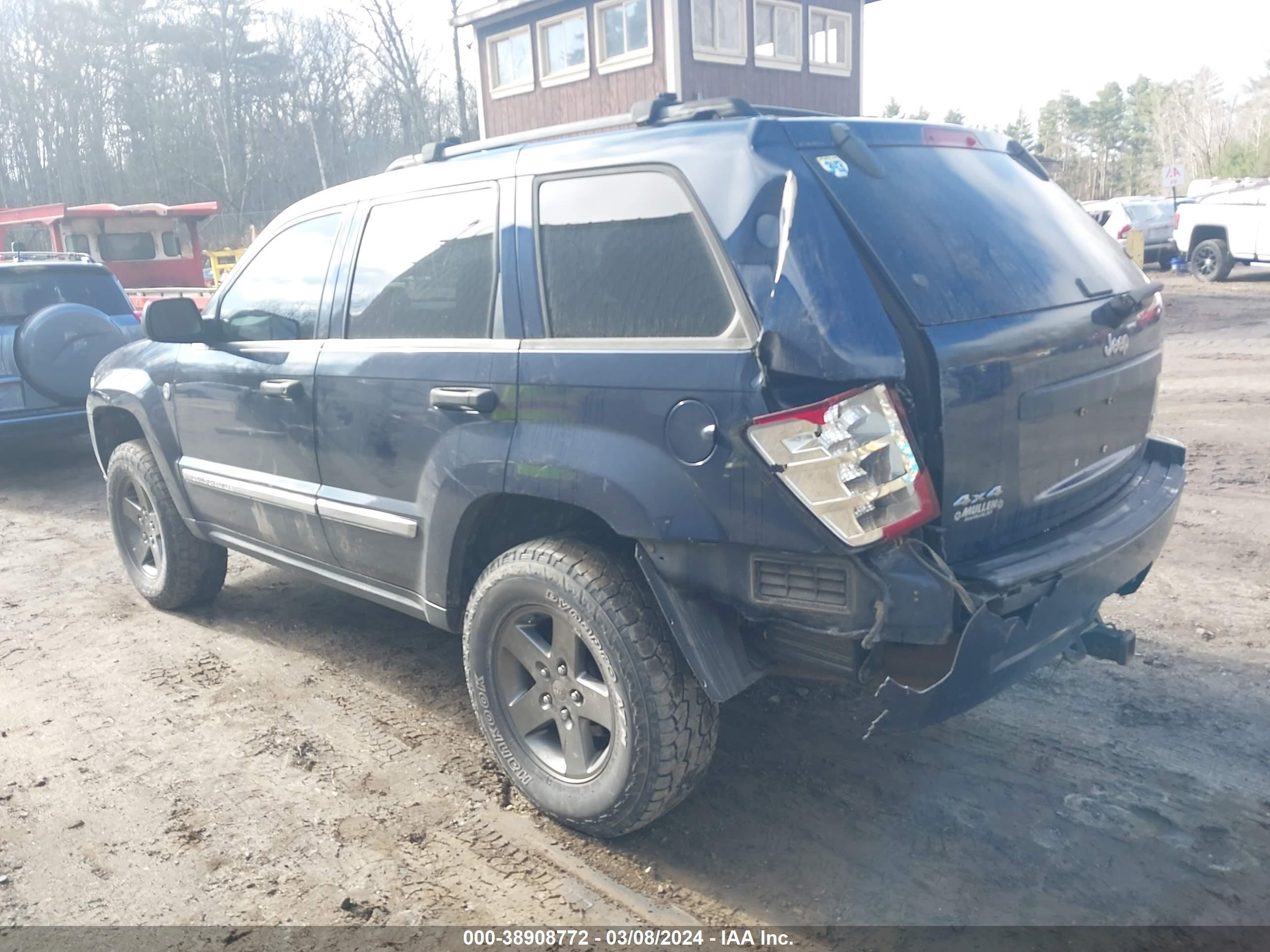 Photo 2 VIN: 1J8HR48N35C717054 - JEEP GRAND CHEROKEE 