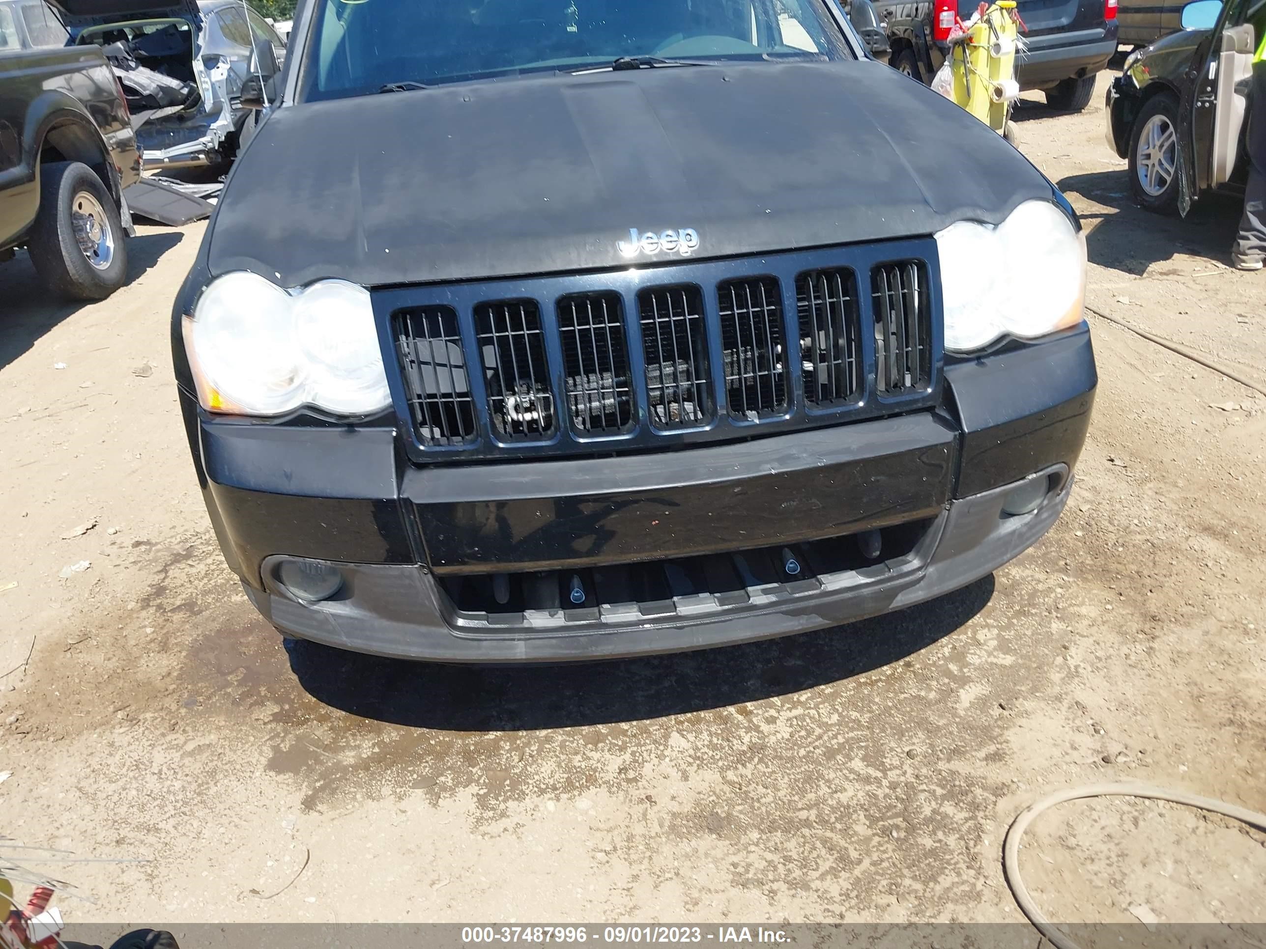 Photo 11 VIN: 1J8HR48N38C169240 - JEEP GRAND CHEROKEE 