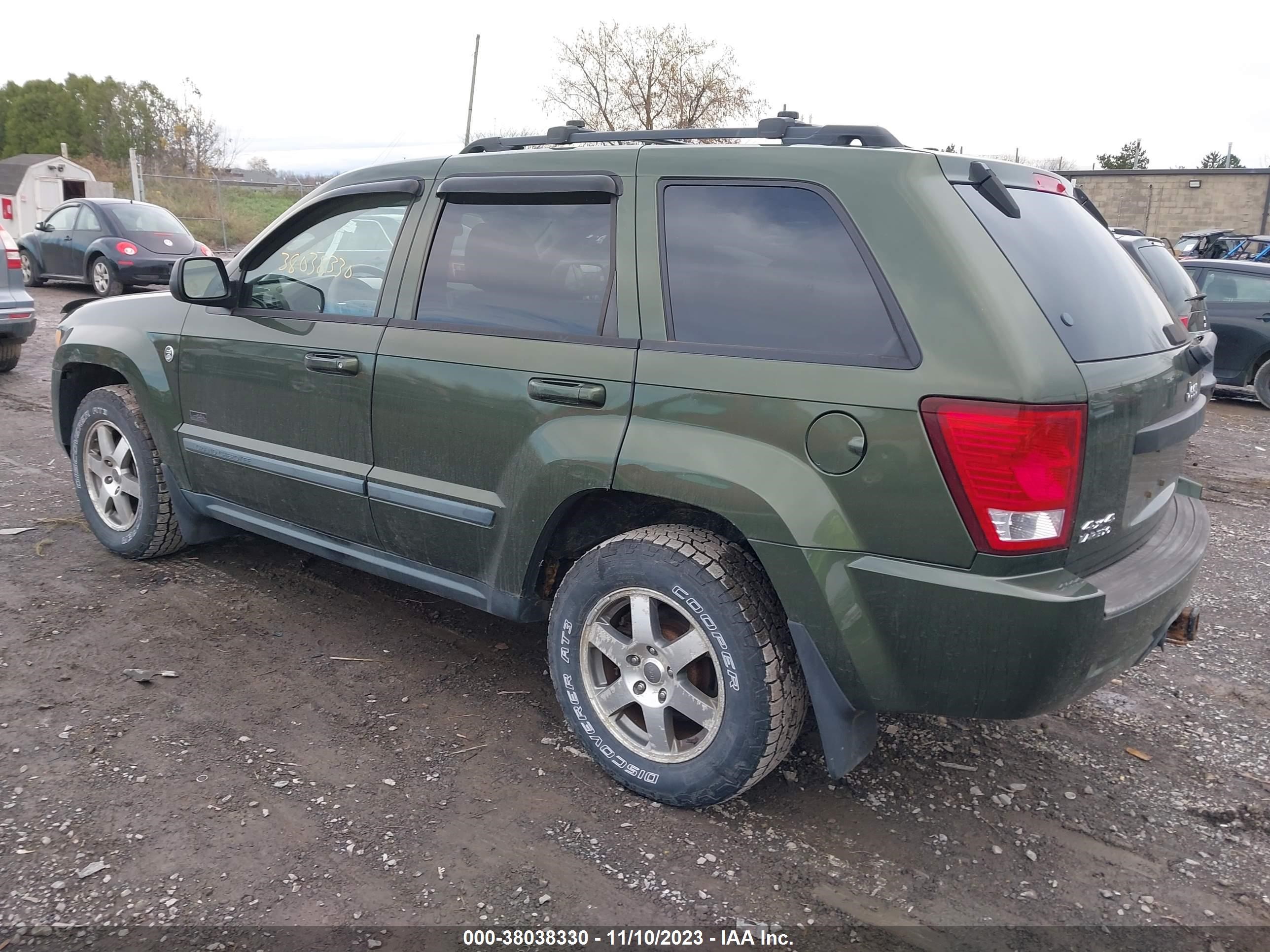 Photo 2 VIN: 1J8HR48N48C169344 - JEEP GRAND CHEROKEE 