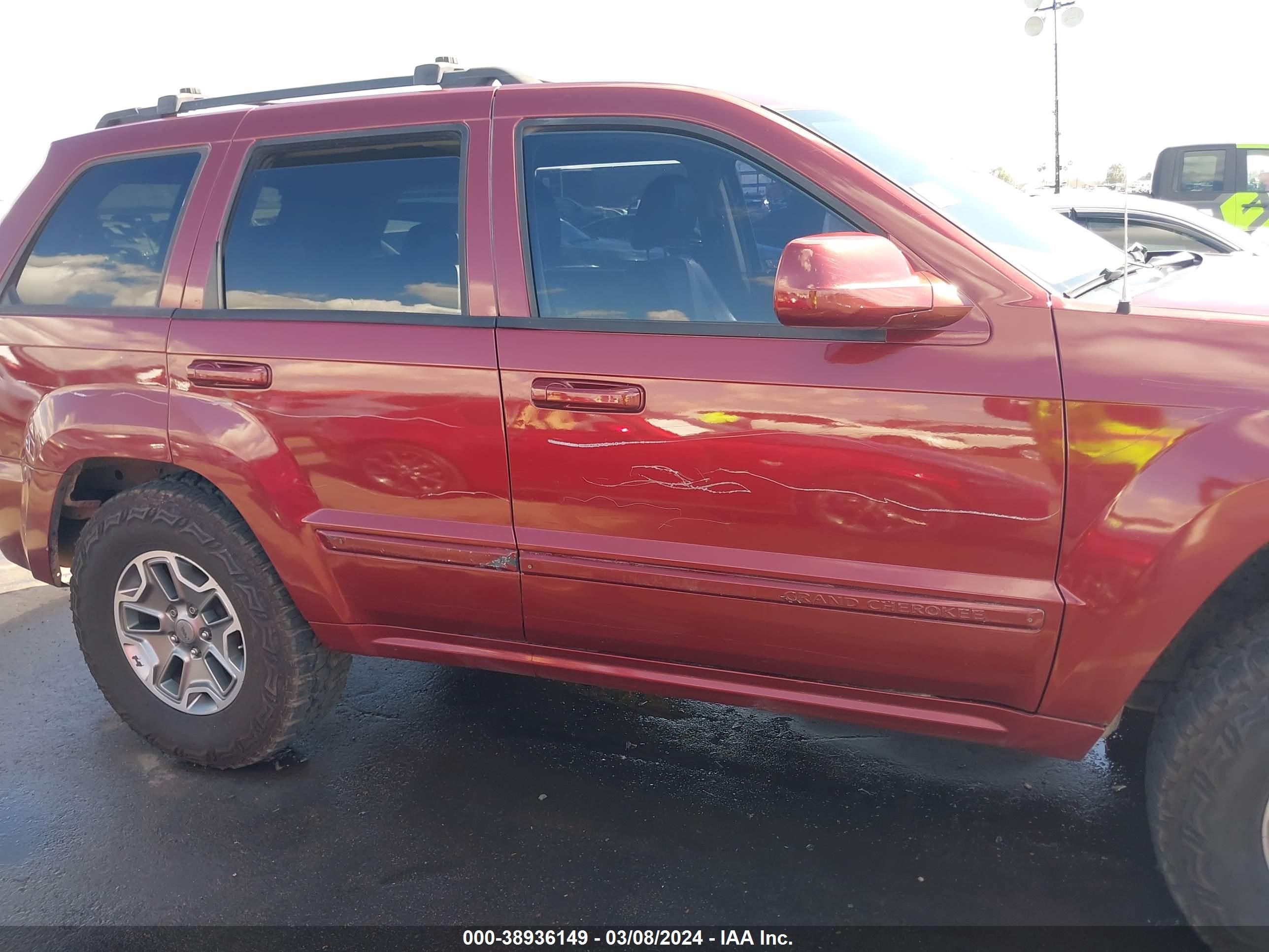 Photo 12 VIN: 1J8HR48N98C172949 - JEEP GRAND CHEROKEE 