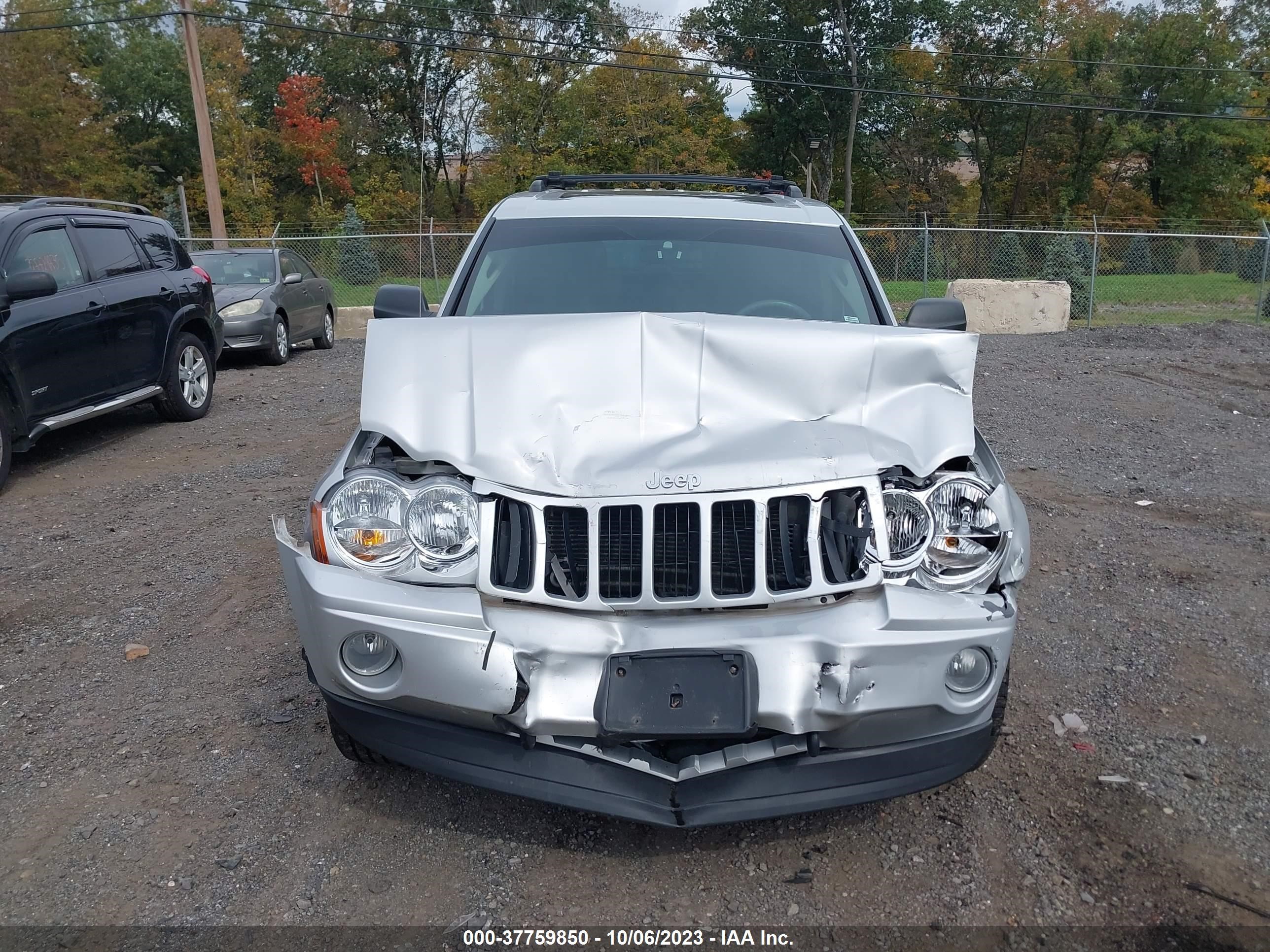 Photo 5 VIN: 1J8HR48PX7C692626 - JEEP GRAND CHEROKEE 