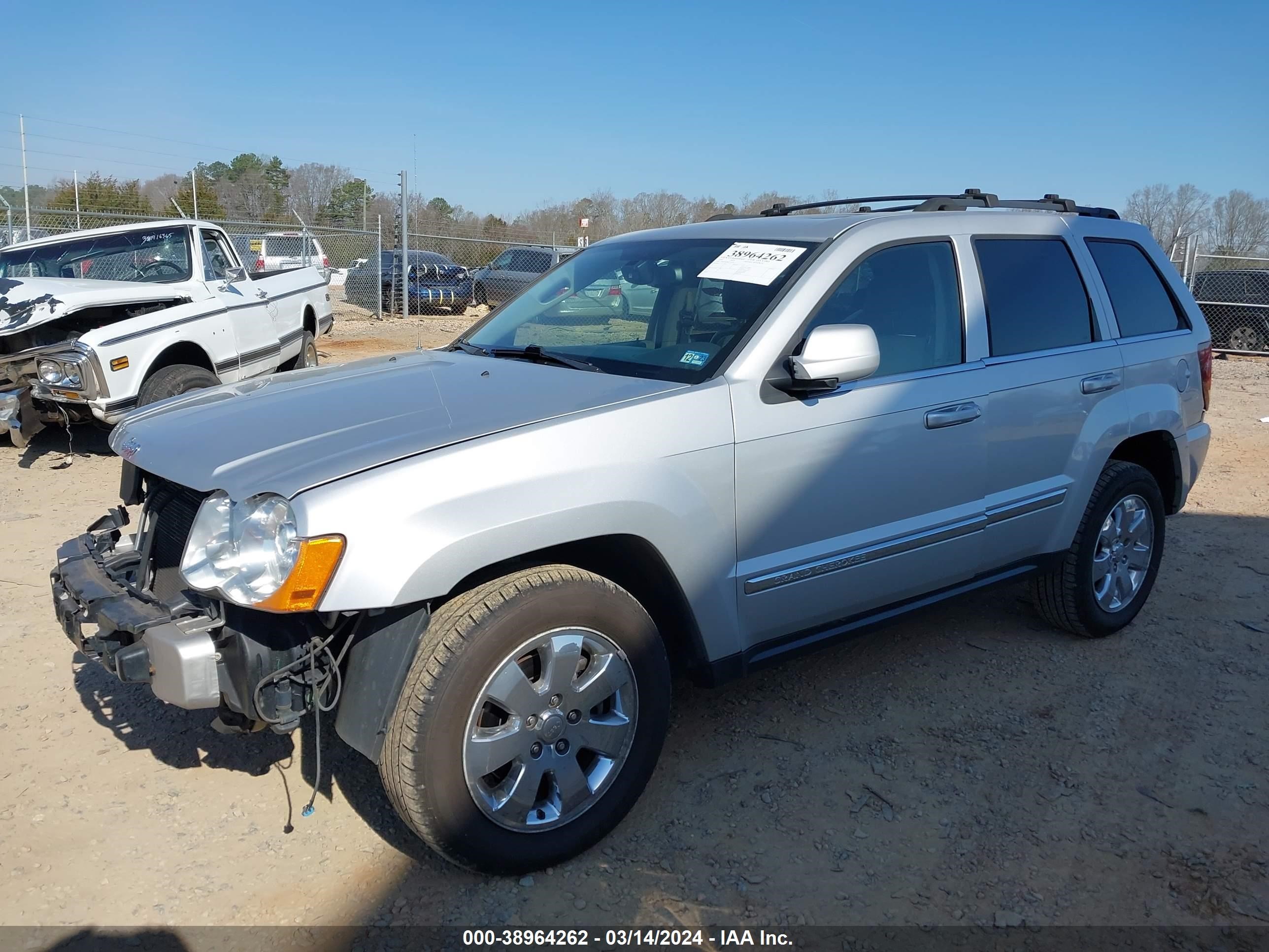 Photo 1 VIN: 1J8HR58208C219670 - JEEP GRAND CHEROKEE 