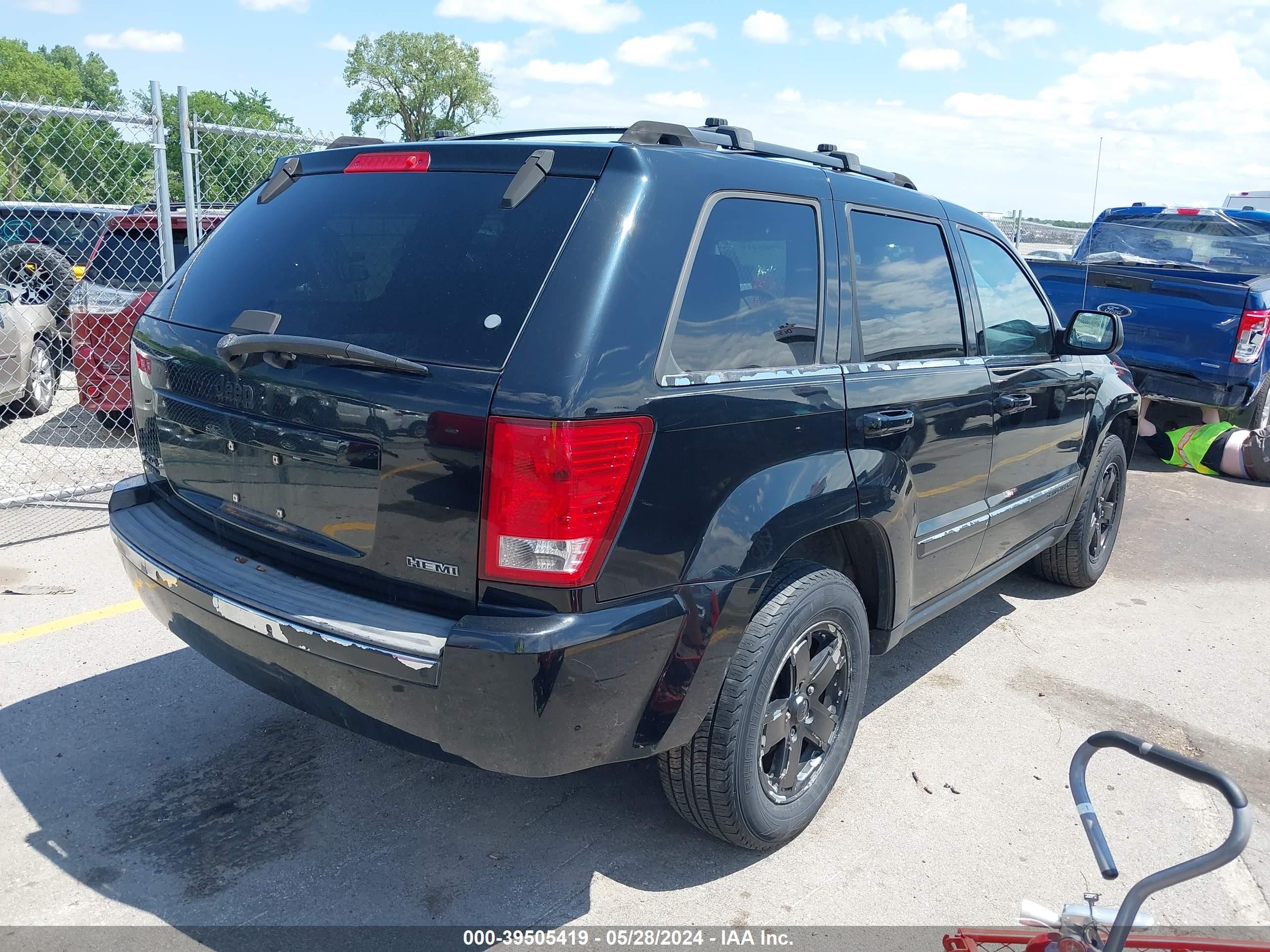 Photo 3 VIN: 1J8HR58287C616946 - JEEP GRAND CHEROKEE 