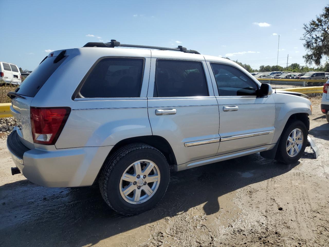 Photo 2 VIN: 1J8HR58N08C218044 - JEEP GRAND CHEROKEE 