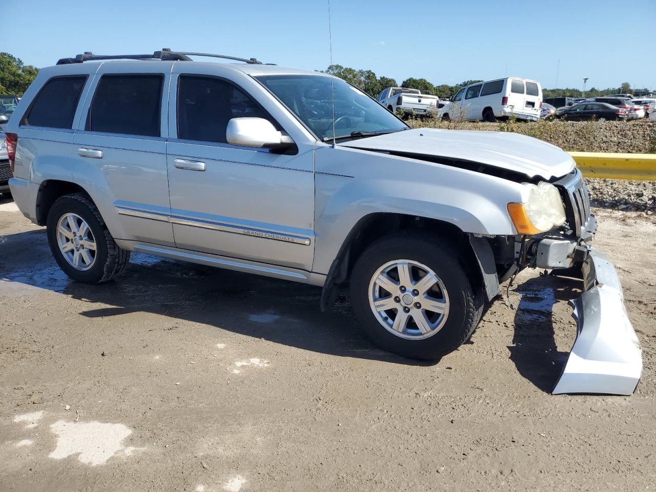 Photo 3 VIN: 1J8HR58N08C218044 - JEEP GRAND CHEROKEE 