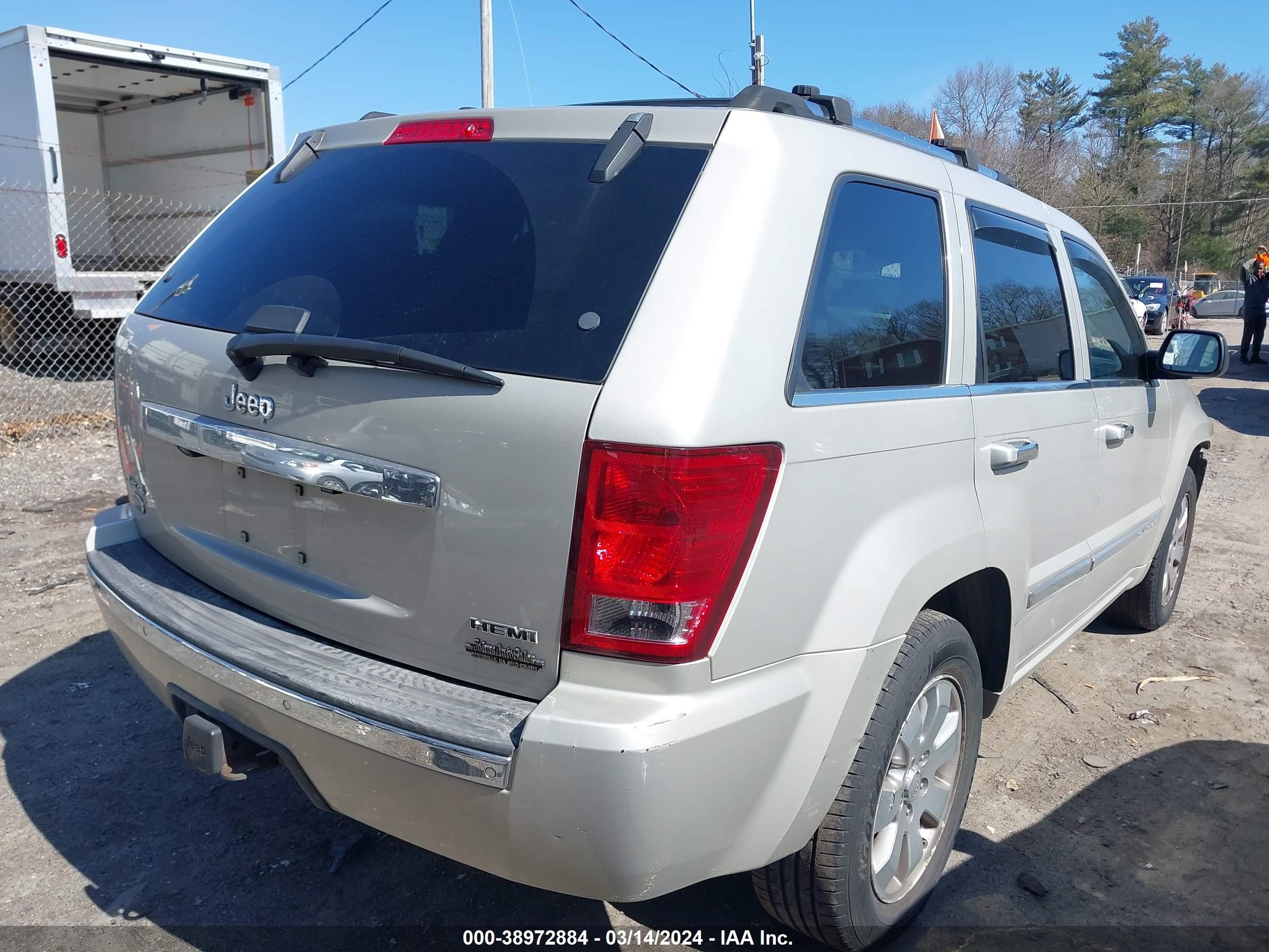 Photo 3 VIN: 1J8HR68228C244480 - JEEP GRAND CHEROKEE 