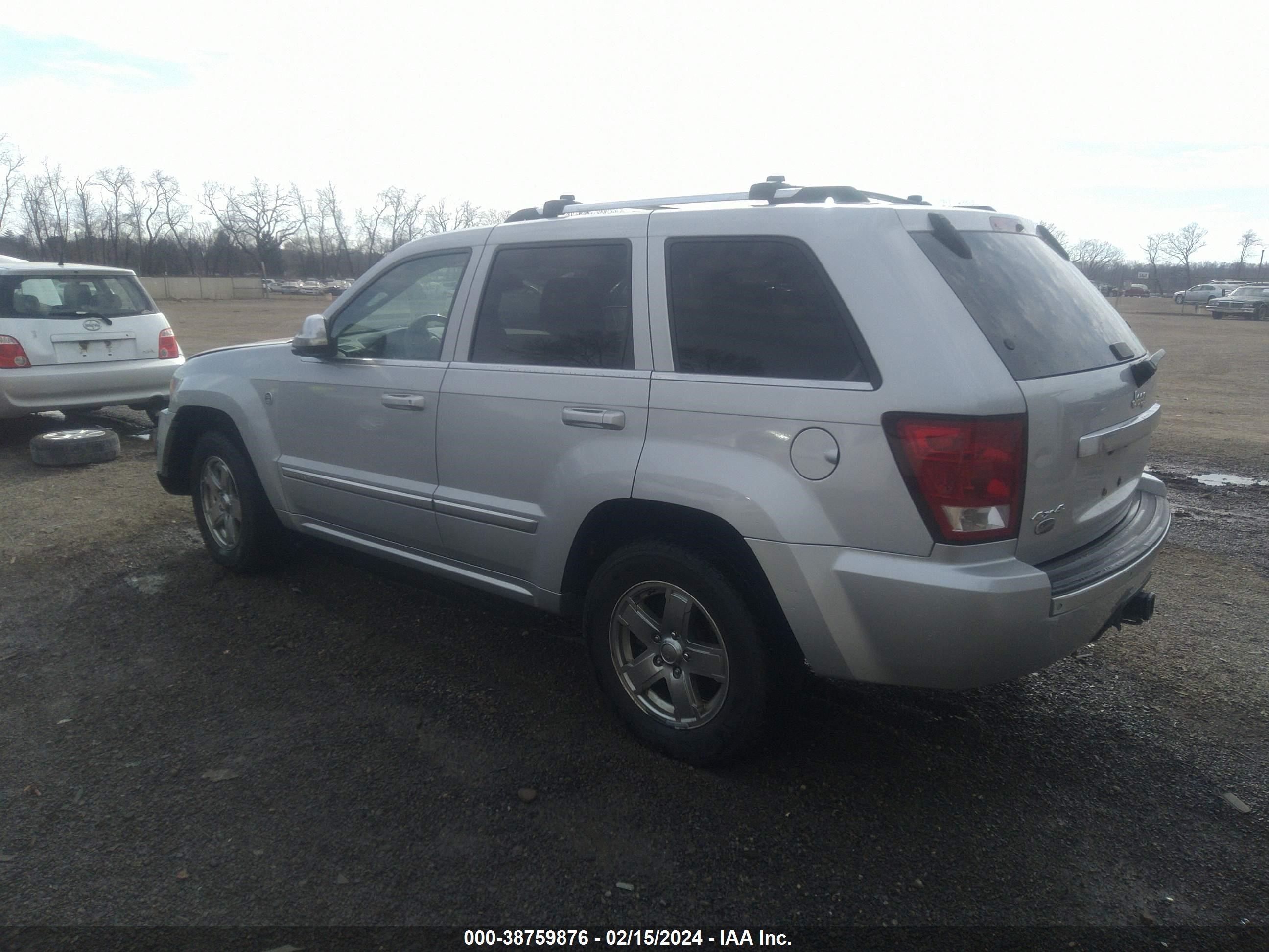 Photo 2 VIN: 1J8HR68266C148204 - JEEP GRAND CHEROKEE 