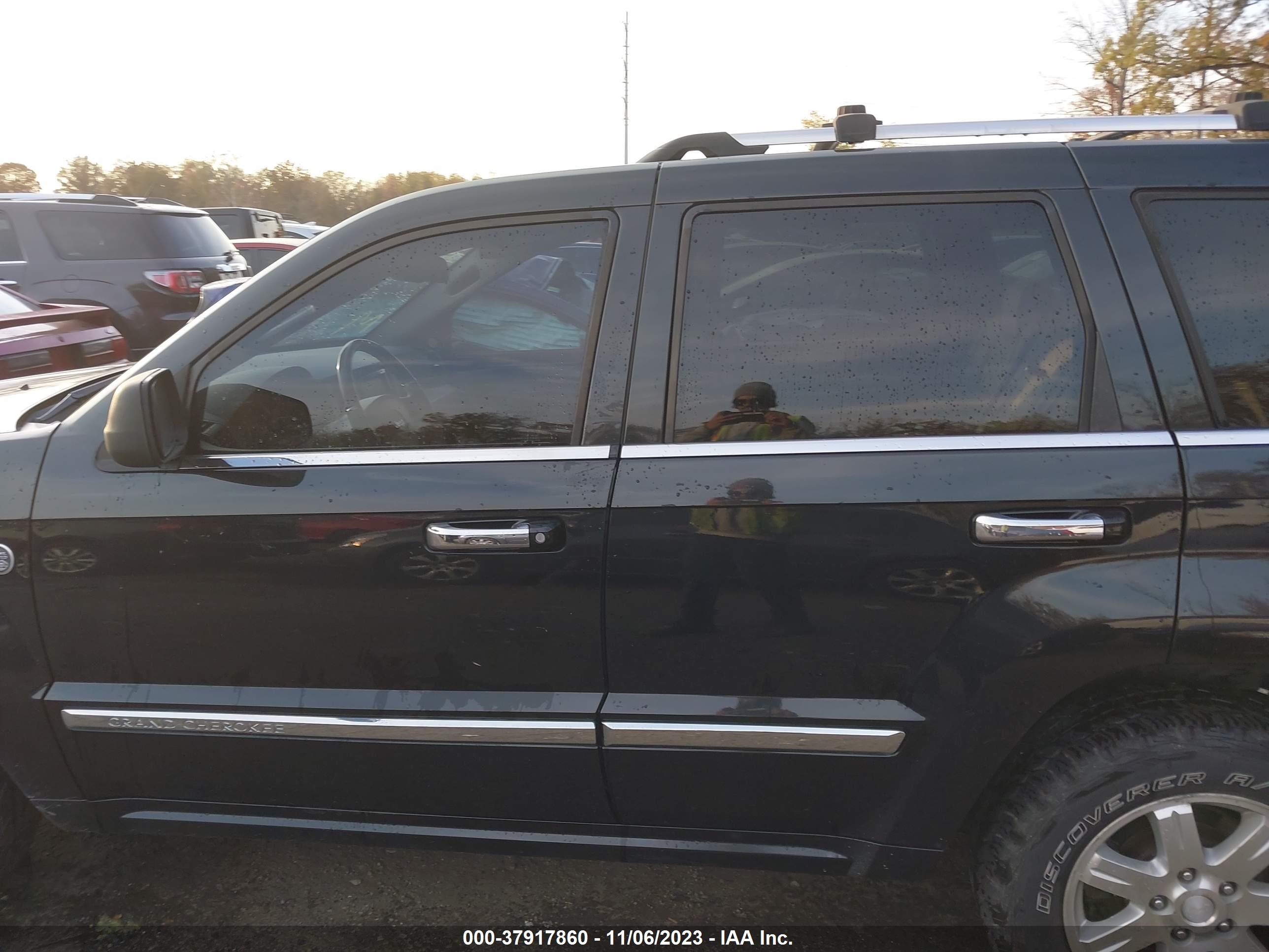 Photo 14 VIN: 1J8HR68278C225018 - JEEP GRAND CHEROKEE 