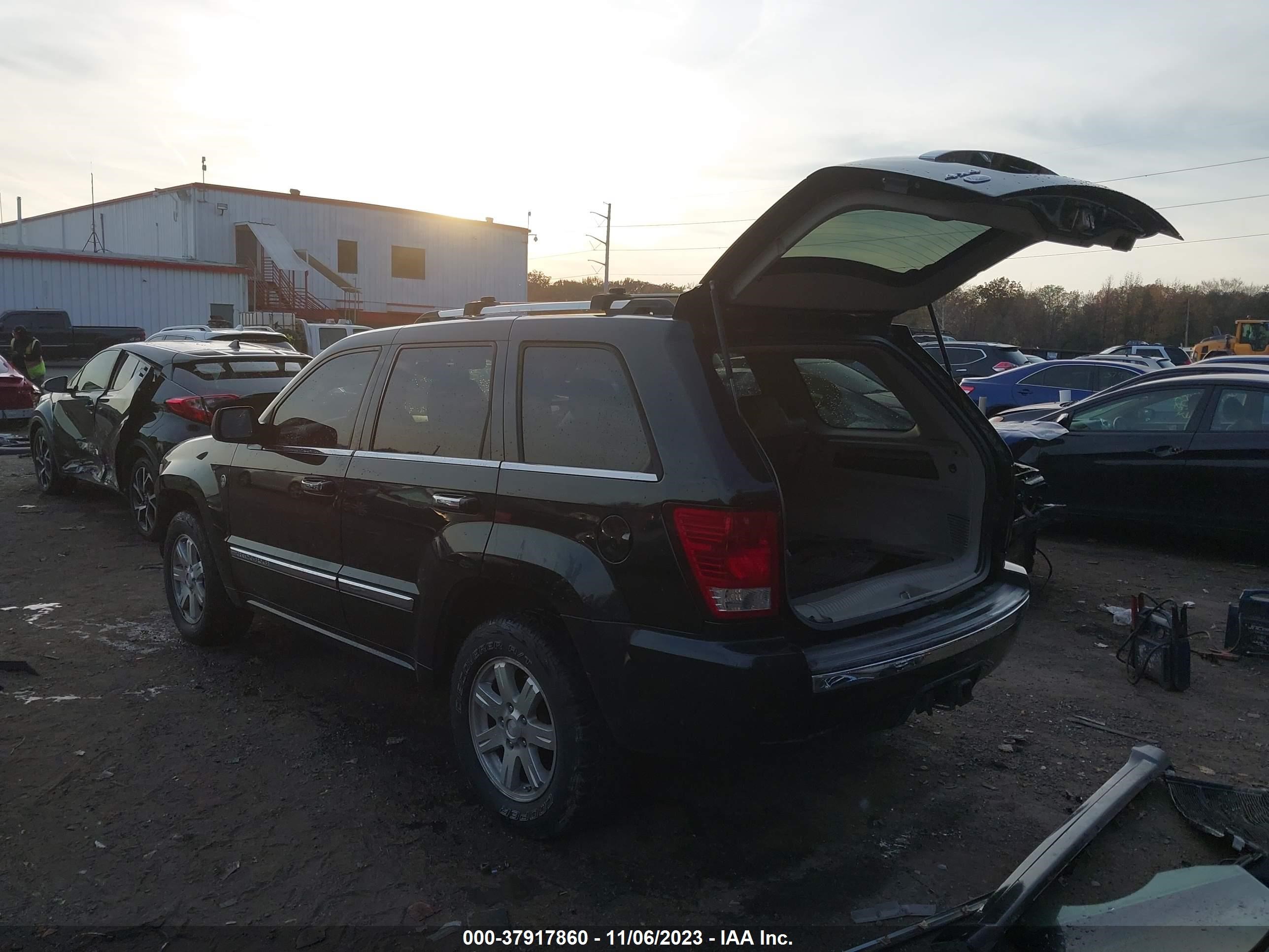 Photo 2 VIN: 1J8HR68278C225018 - JEEP GRAND CHEROKEE 