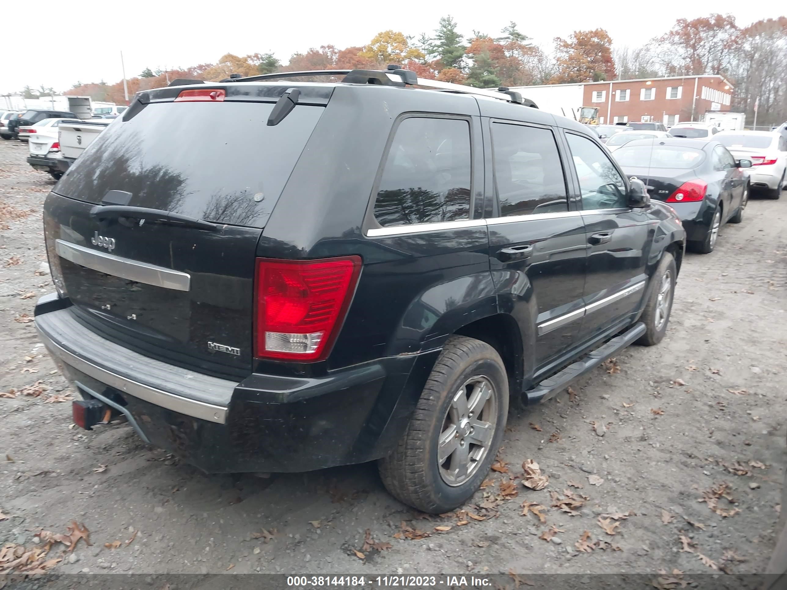 Photo 3 VIN: 1J8HR68287C608819 - JEEP GRAND CHEROKEE 