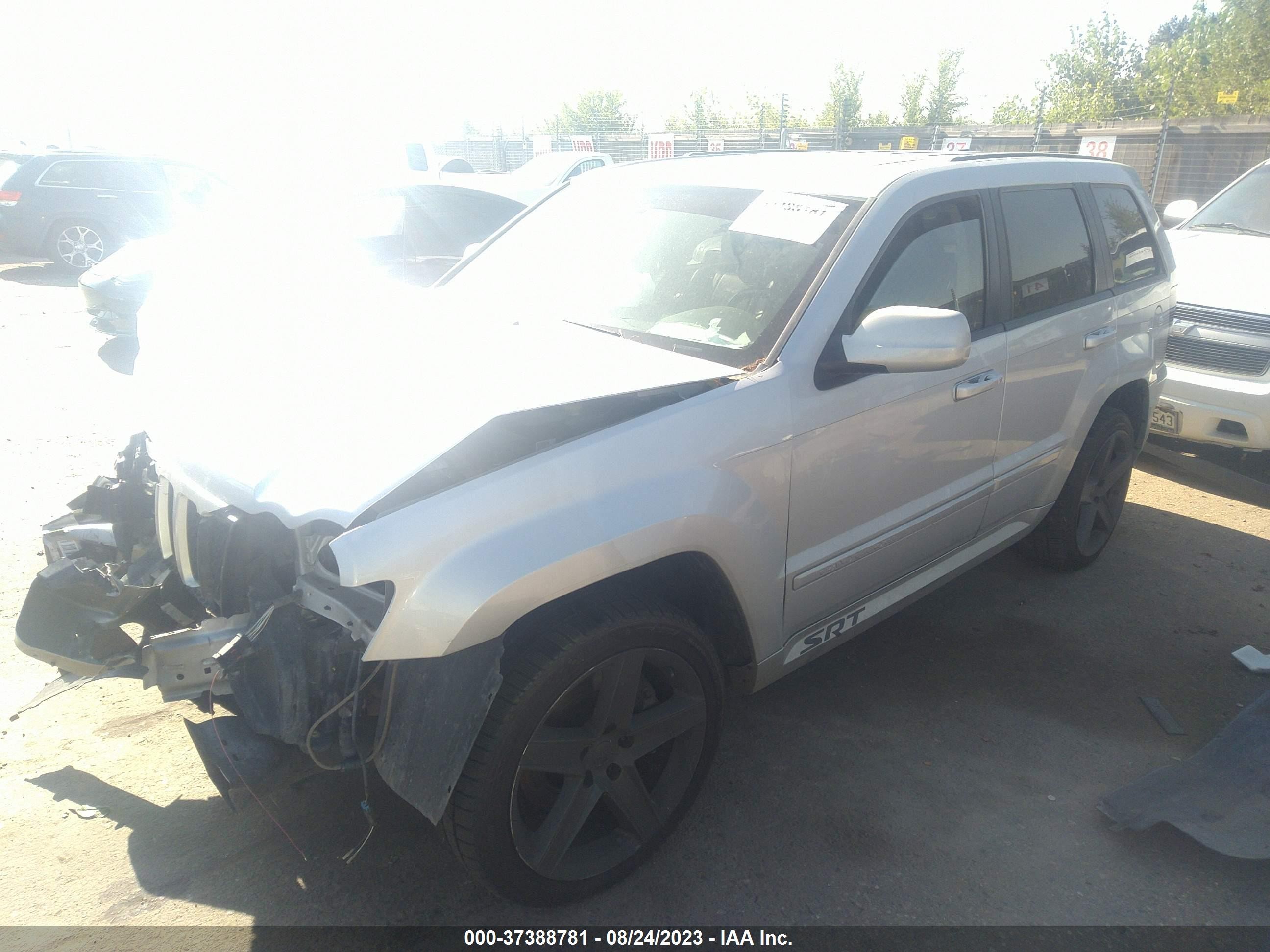 Photo 1 VIN: 1J8HR78308C227790 - JEEP GRAND CHEROKEE 