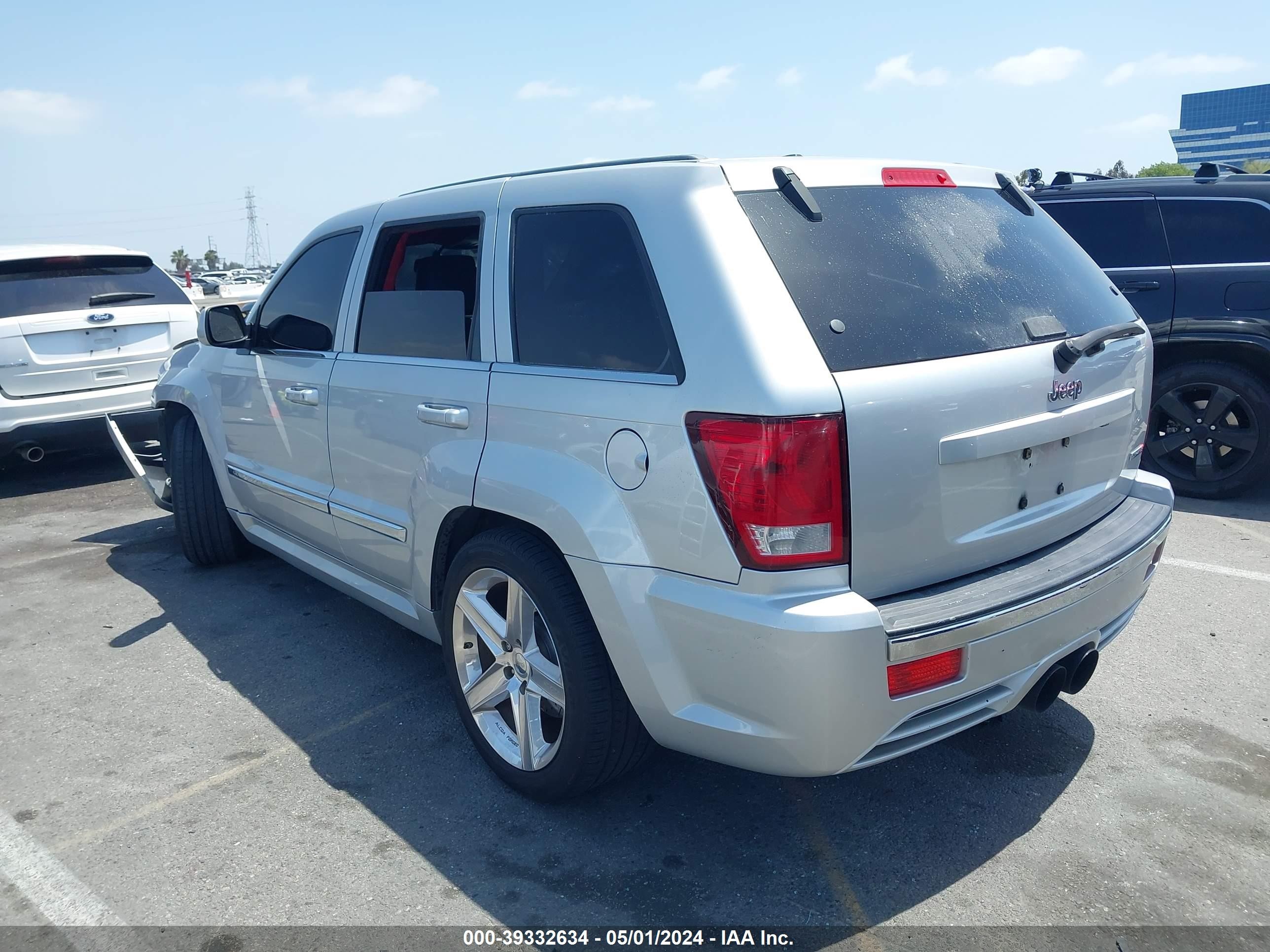 Photo 2 VIN: 1J8HR78388C223812 - JEEP GRAND CHEROKEE 