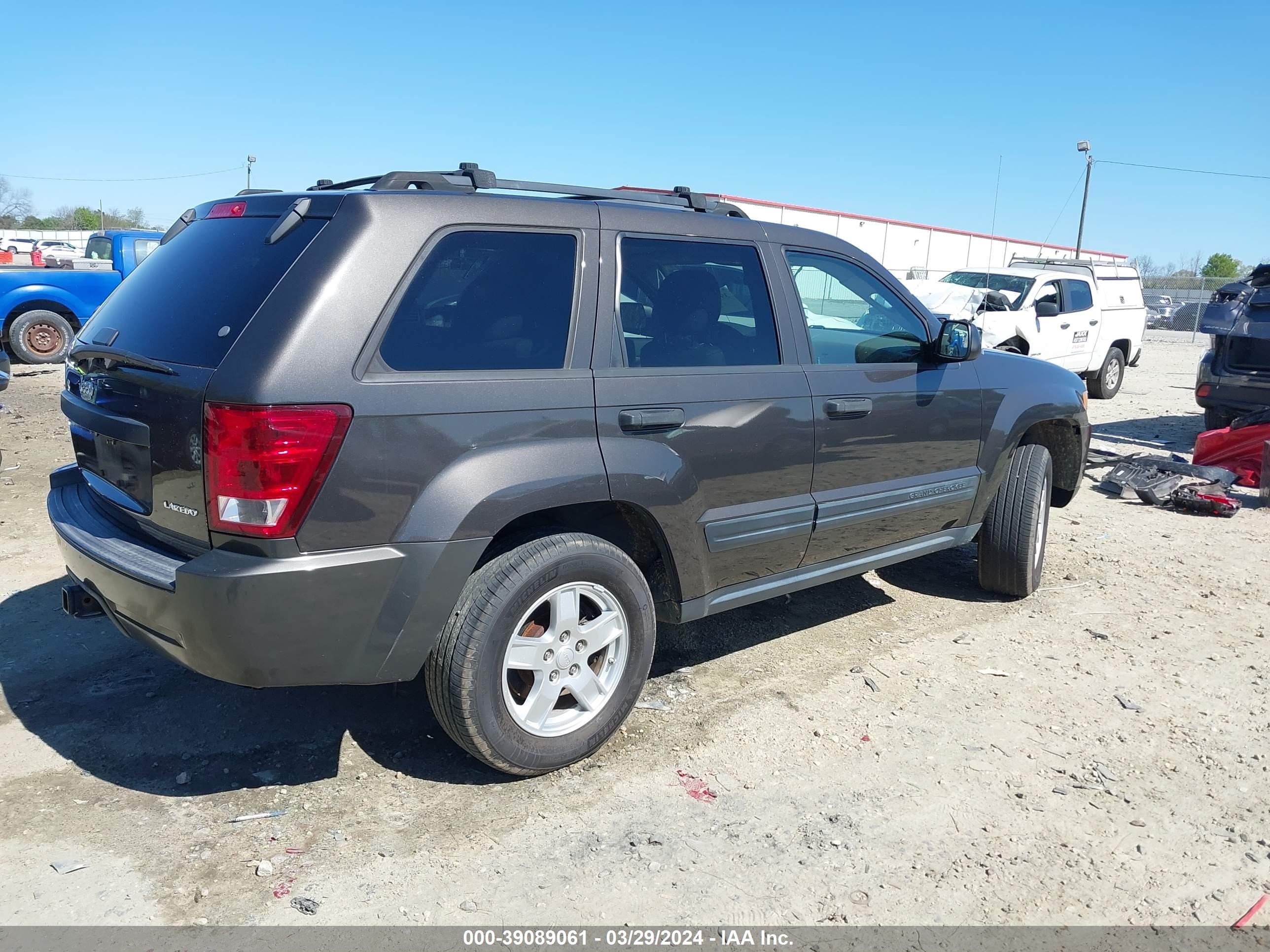 Photo 3 VIN: 1J8HS48N15C724315 - JEEP GRAND CHEROKEE 