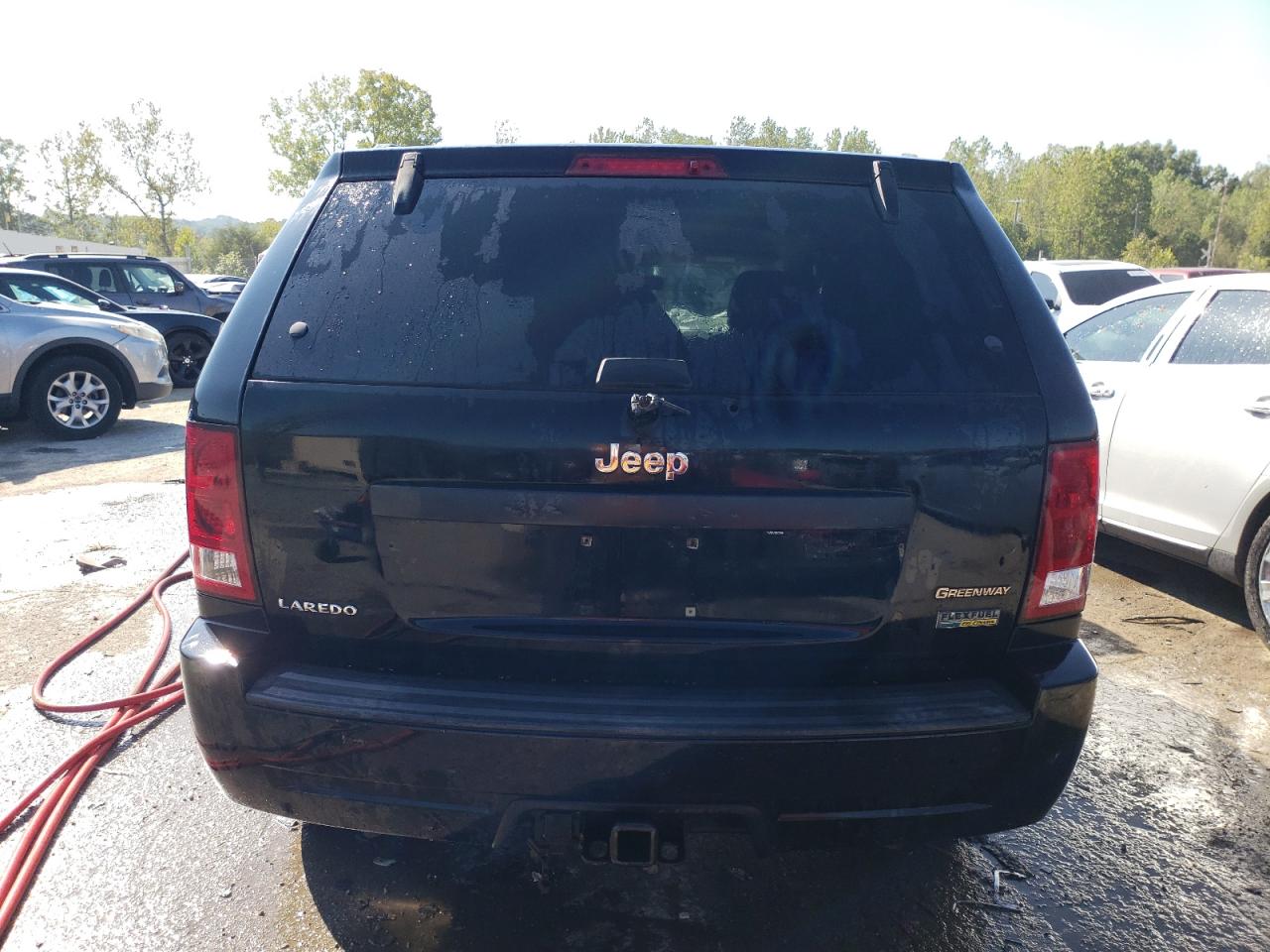 Photo 5 VIN: 1J8HS48N38C160185 - JEEP GRAND CHEROKEE 