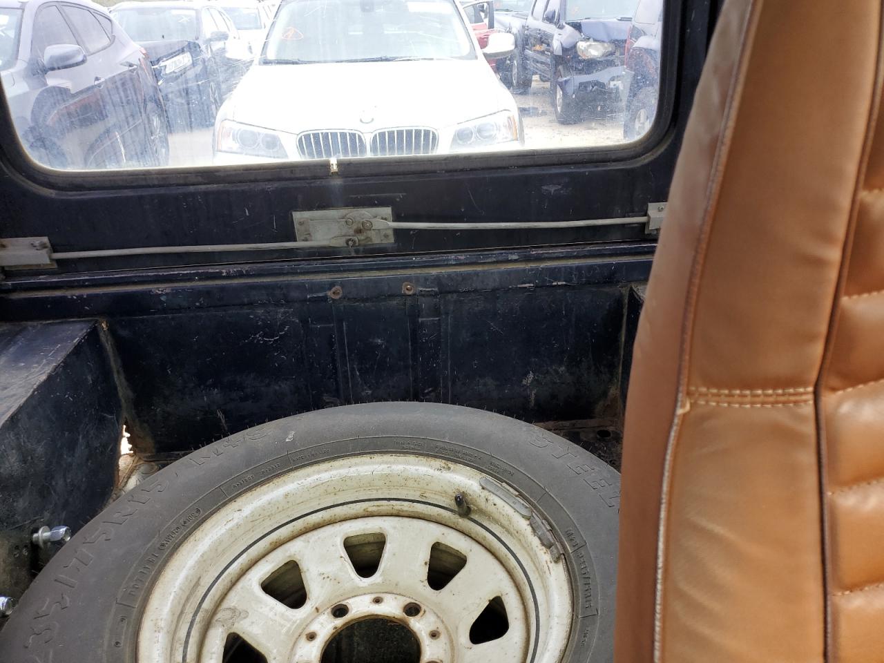 Photo 9 VIN: 1JCCM85A9CT047143 - JEEP CJ 