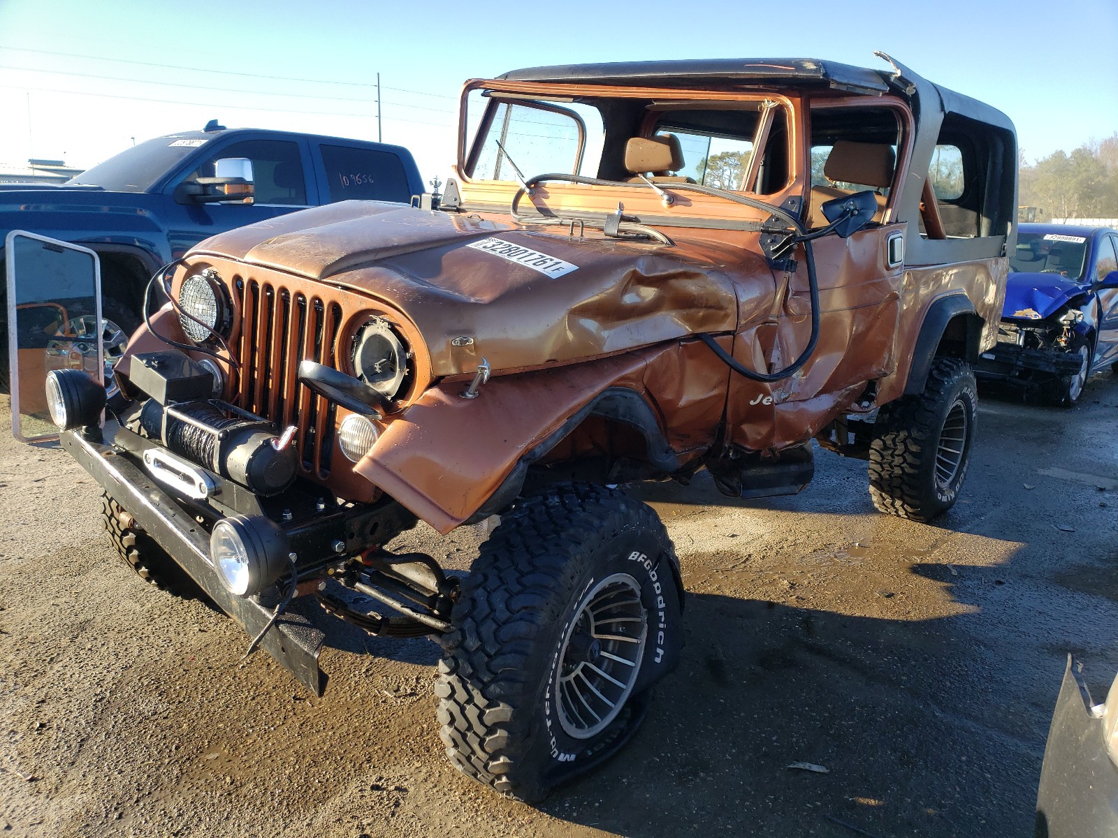 Photo 1 VIN: 1JCCM88E3CT015139 - JEEP SCRAMBLER 