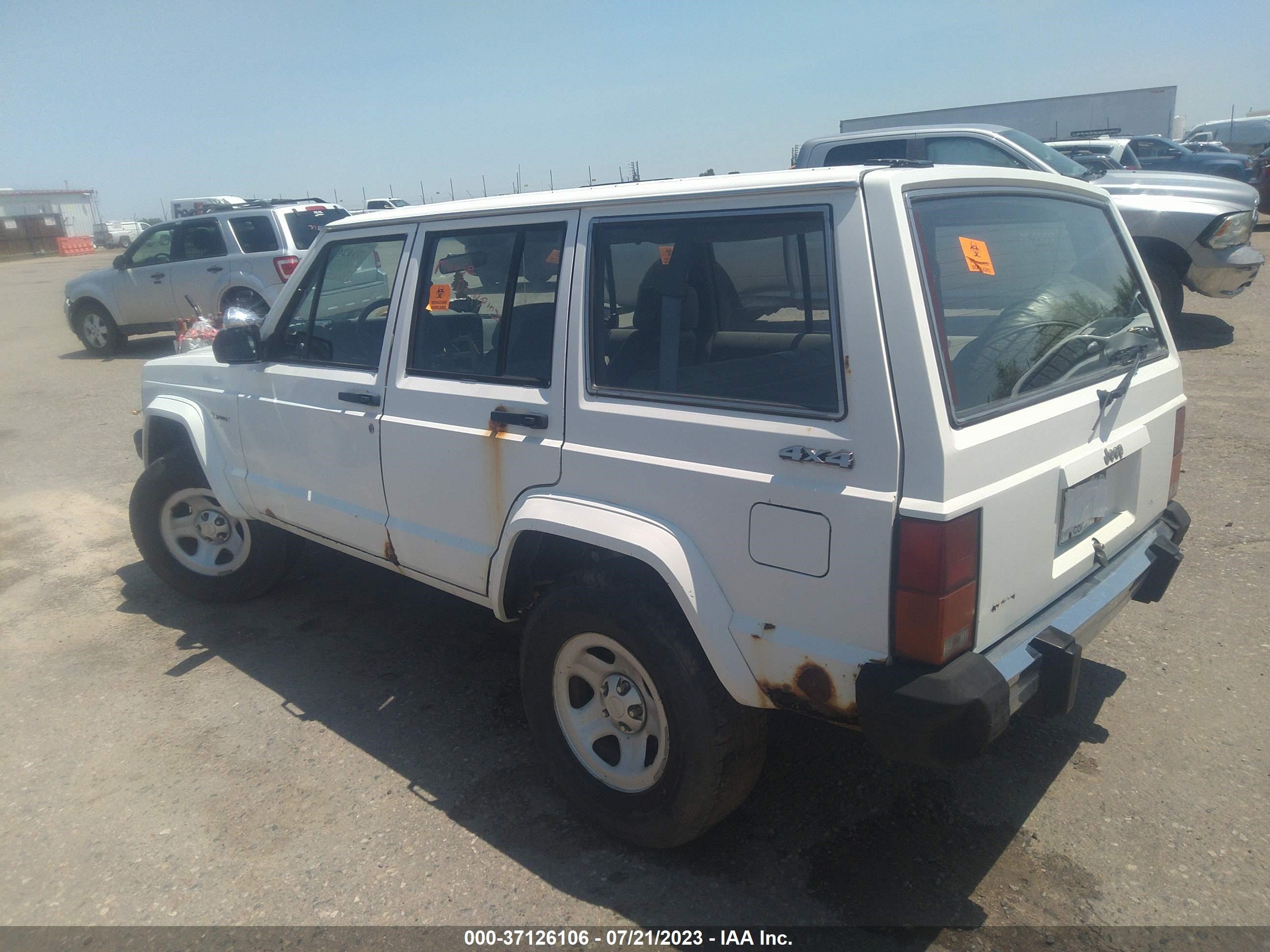 Photo 2 VIN: 1JCML782XJT165852 - JEEP CHEROKEE 