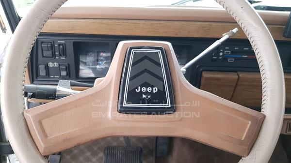 Photo 14 VIN: 1JCNJ15U7JT066306 - JEEP GRAND WAGONEER 