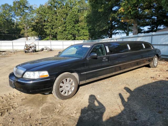 Photo 0 VIN: 1L1FM81W74Y601183 - LINCOLN TOWN CAR E 