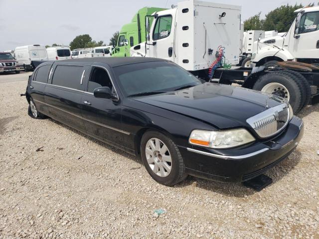 Photo 3 VIN: 1L1FM88W15Y606726 - LINCOLN TOWNCAR 