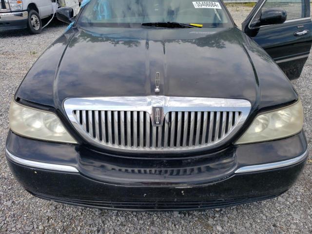 Photo 10 VIN: 1L1FM88W95Y635925 - LINCOLN TOWNCAR 