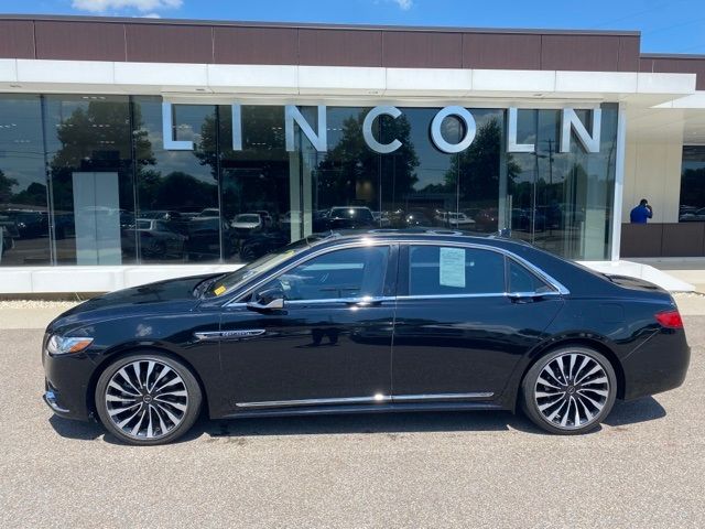 Photo 1 VIN: 1LN6L9BC5J5611560 - LINCOLN CONTINENTAL 