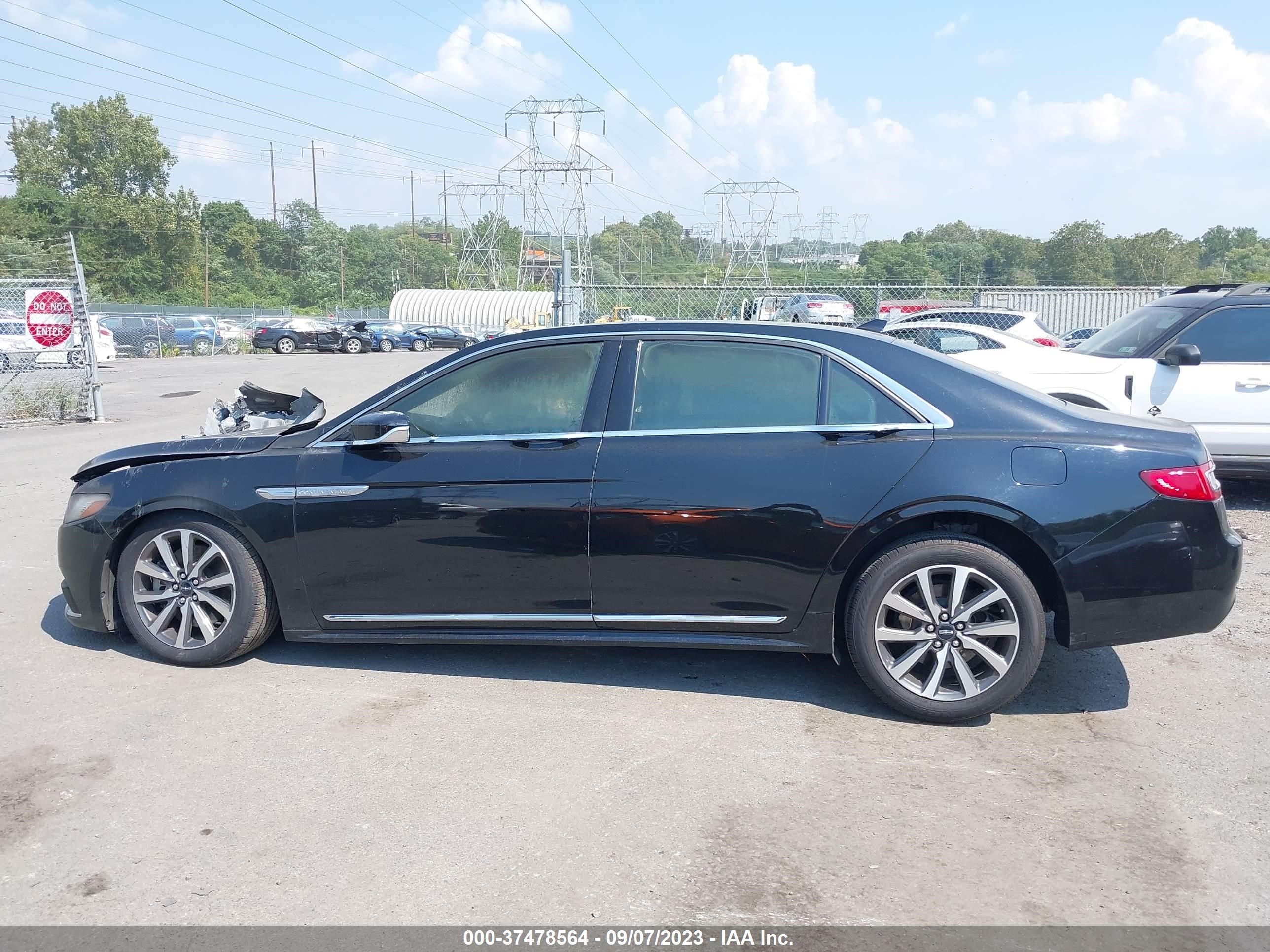 Photo 12 VIN: 1LN6L9HK3L5601787 - LINCOLN CONTINENTAL 