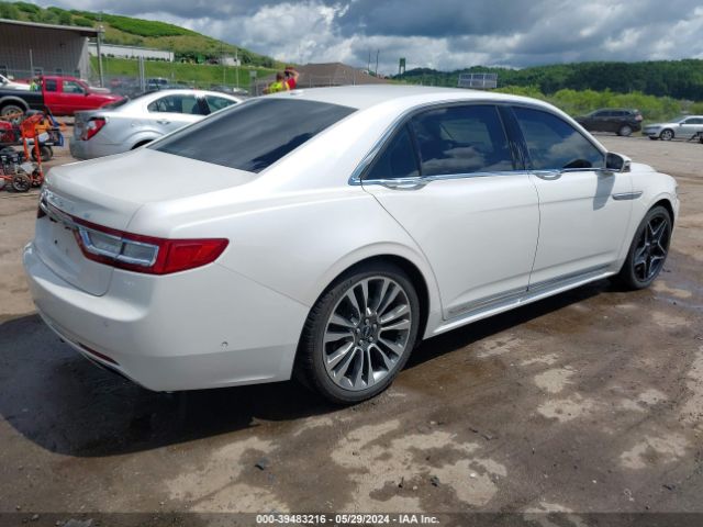 Photo 3 VIN: 1LN6L9NC1H5607673 - LINCOLN CONTINENTAL 