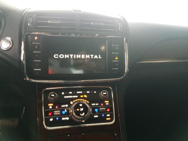 Photo 8 VIN: 1LN6L9NC1H5621024 - LINCOLN CONTINENTA 