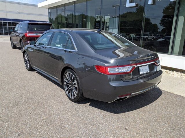 Photo 2 VIN: 1LN6L9NC1K5606515 - LINCOLN CONTINENTAL 