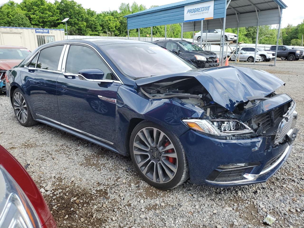 Photo 3 VIN: 1LN6L9NC4J5601386 - LINCOLN CONTINENTAL 