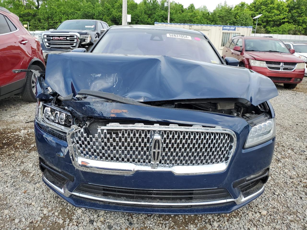 Photo 4 VIN: 1LN6L9NC4J5601386 - LINCOLN CONTINENTAL 