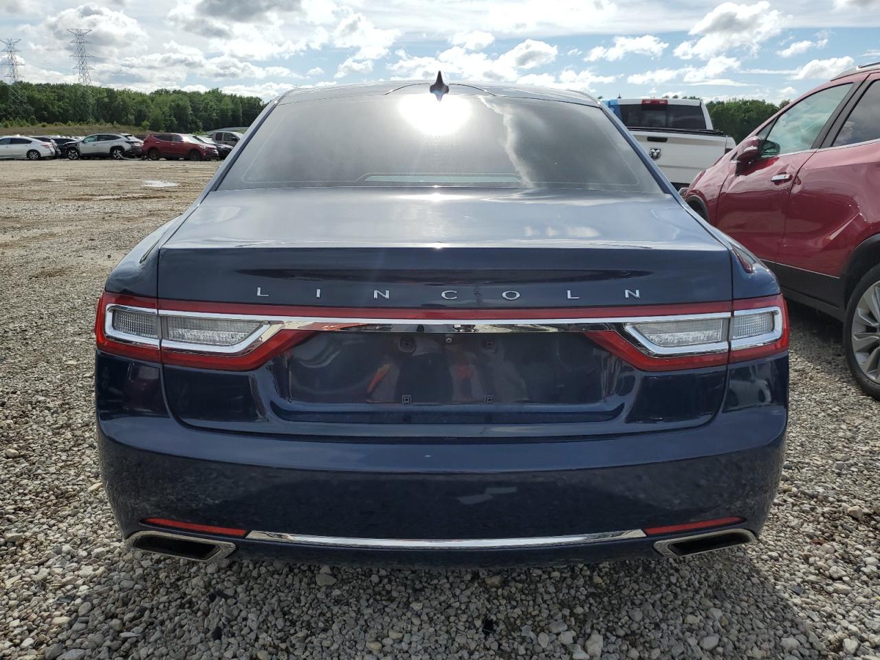 Photo 5 VIN: 1LN6L9NC4J5601386 - LINCOLN CONTINENTAL 