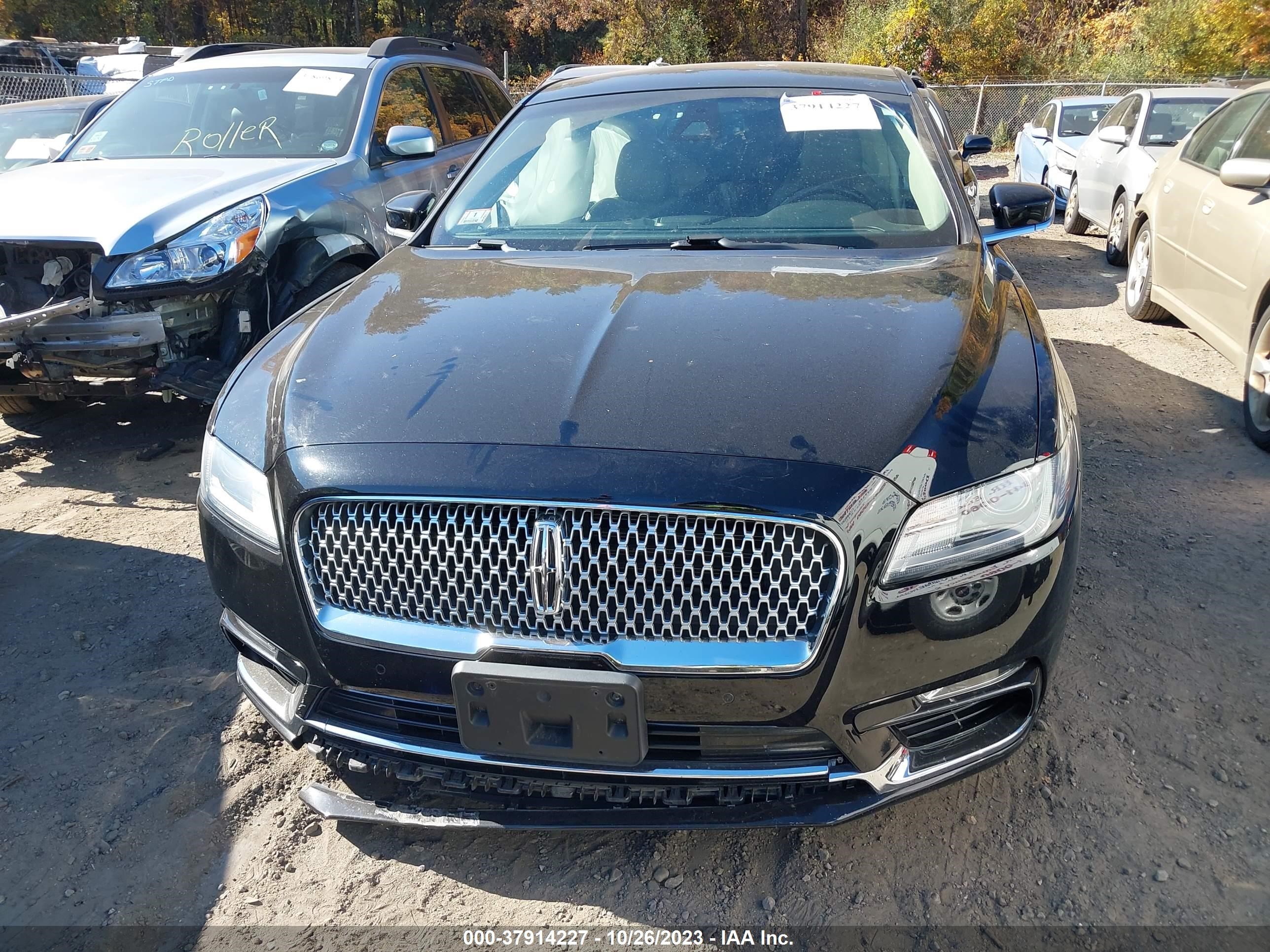 Photo 12 VIN: 1LN6L9NP7H5607311 - LINCOLN CONTINENTAL 