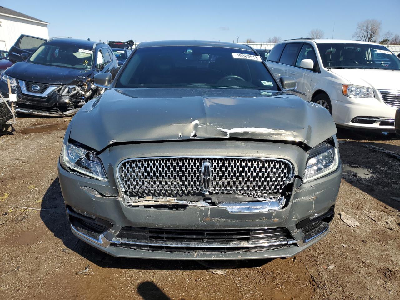 Photo 4 VIN: 1LN6L9PK0H5631046 - LINCOLN CONTINENTAL 