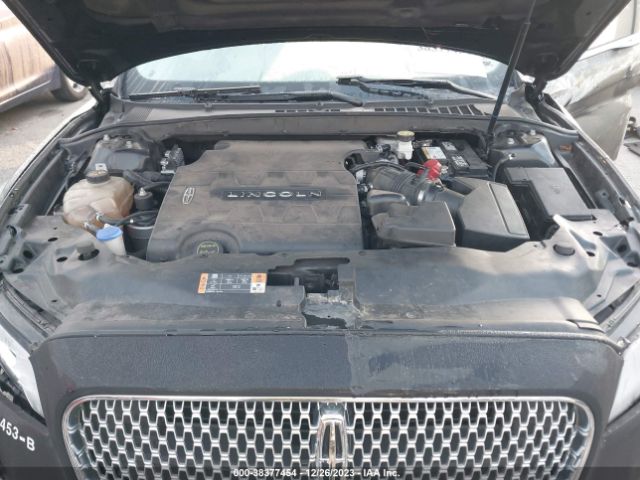 Photo 9 VIN: 1LN6L9PK3K5602616 - LINCOLN CONTINENTAL 