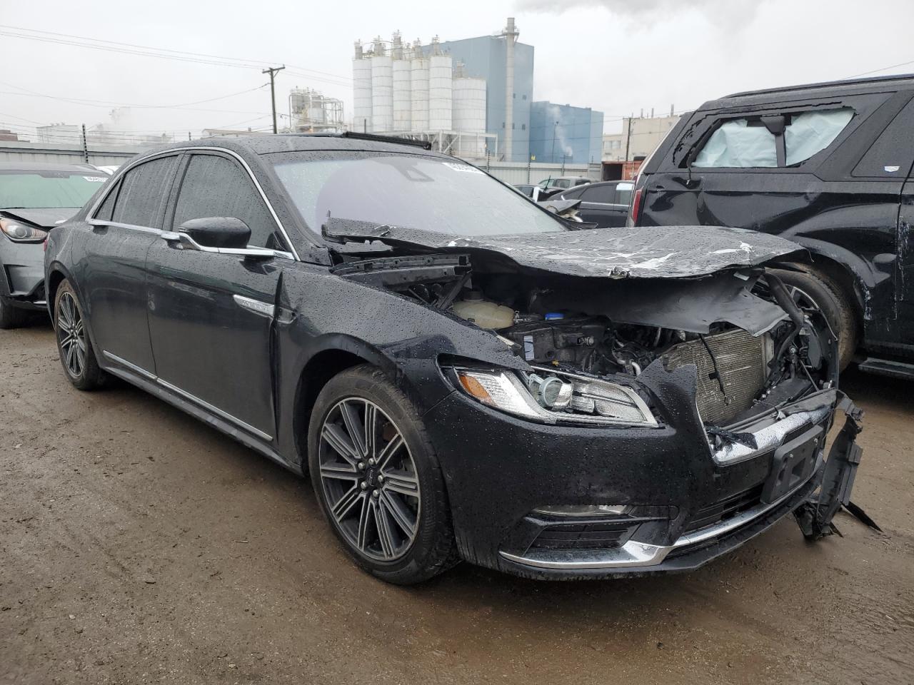 Photo 3 VIN: 1LN6L9RP5H5628216 - LINCOLN CONTINENTAL 