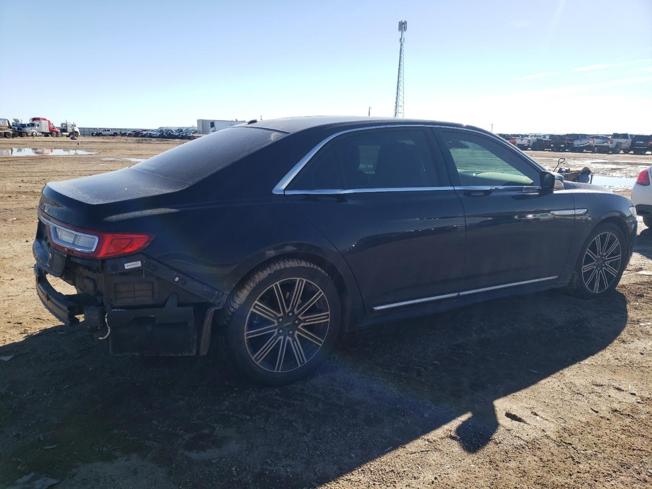 Photo 2 VIN: 1LN6L9RP6H5607715 - LINCOLN CONTINENTAL 