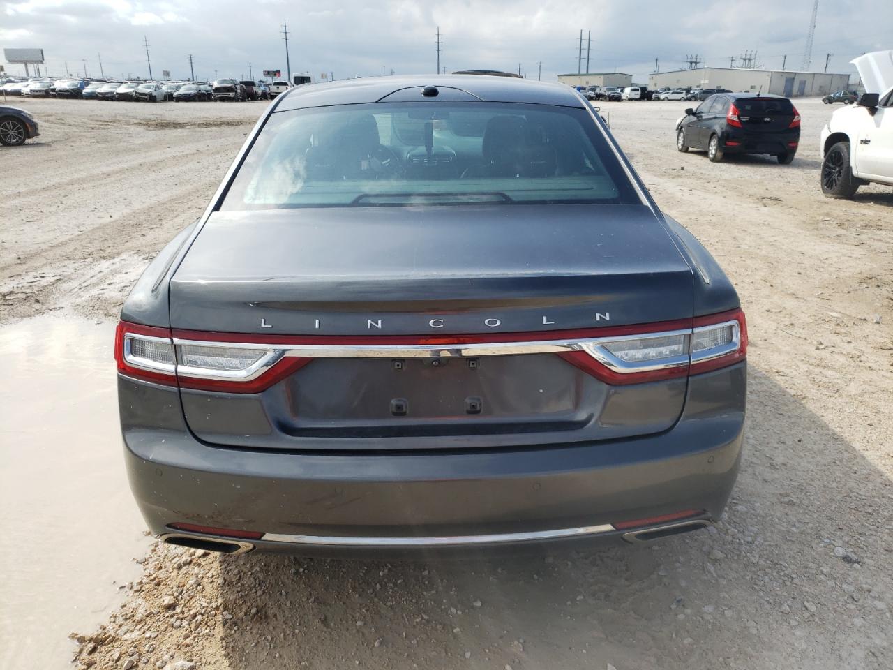 Photo 5 VIN: 1LN6L9SK5H5627789 - LINCOLN CONTINENTAL 