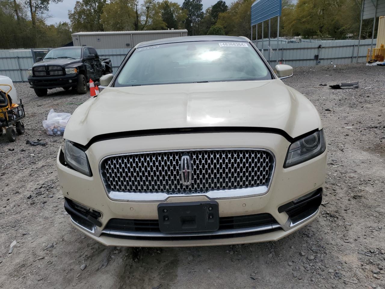 Photo 4 VIN: 1LN6L9SK5J5616328 - LINCOLN CONTINENTAL 