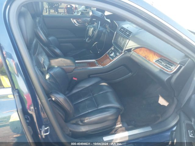 Photo 4 VIN: 1LN6L9TK3H5600900 - LINCOLN CONTINENTAL 