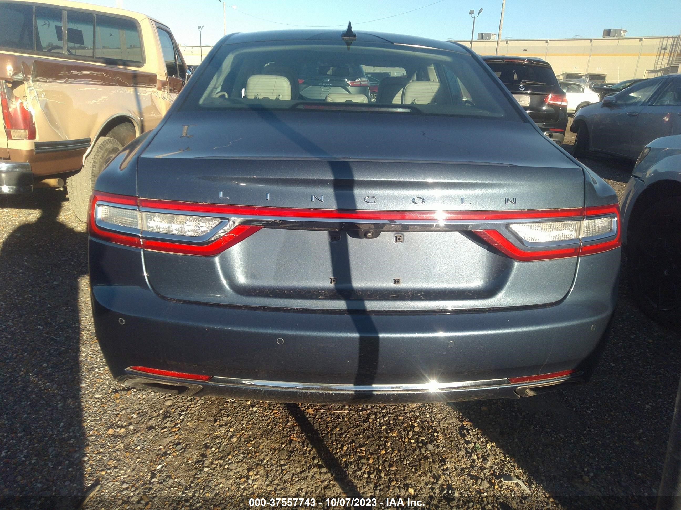 Photo 15 VIN: 1LN6L9TK4K5609435 - LINCOLN CONTINENTAL 