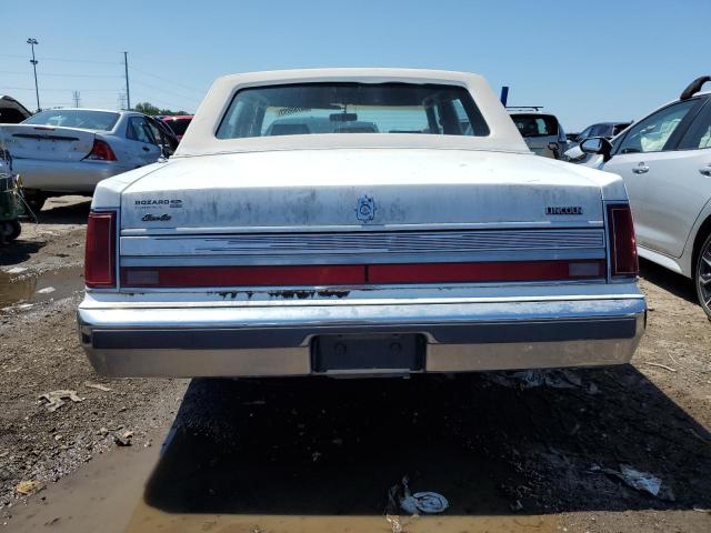 Photo 5 VIN: 1LNBM81F1KY800501 - LINCOLN TOWN CAR 