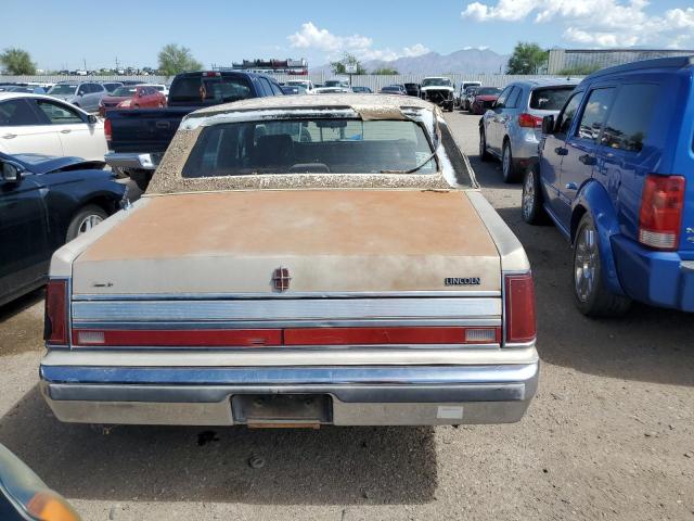 Photo 5 VIN: 1LNBM81F7KY693504 - LINCOLN TOWNCAR 