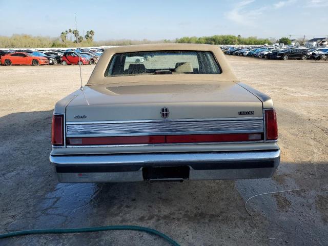 Photo 5 VIN: 1LNBM81F8KY806909 - LINCOLN TOWNCAR 