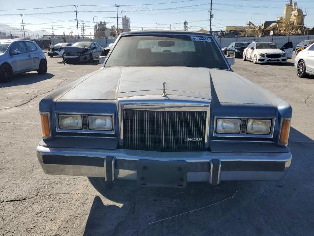 Photo 4 VIN: 1LNBM82F2KY804944 - LINCOLN TOWN CAR S 