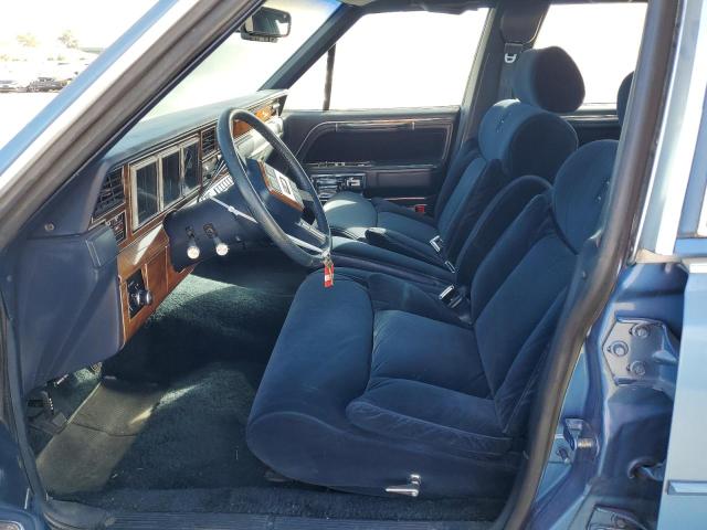 Photo 6 VIN: 1LNBM82F2KY804944 - LINCOLN TOWN CAR S 