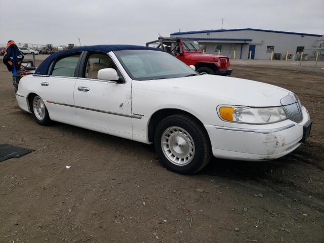 Photo 3 VIN: 1LNFM81W9WY662245 - LINCOLN TOWNCAR 