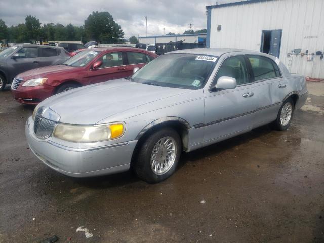 Photo 0 VIN: 1LNFM82W6WY609095 - LINCOLN TOWN CAR S 